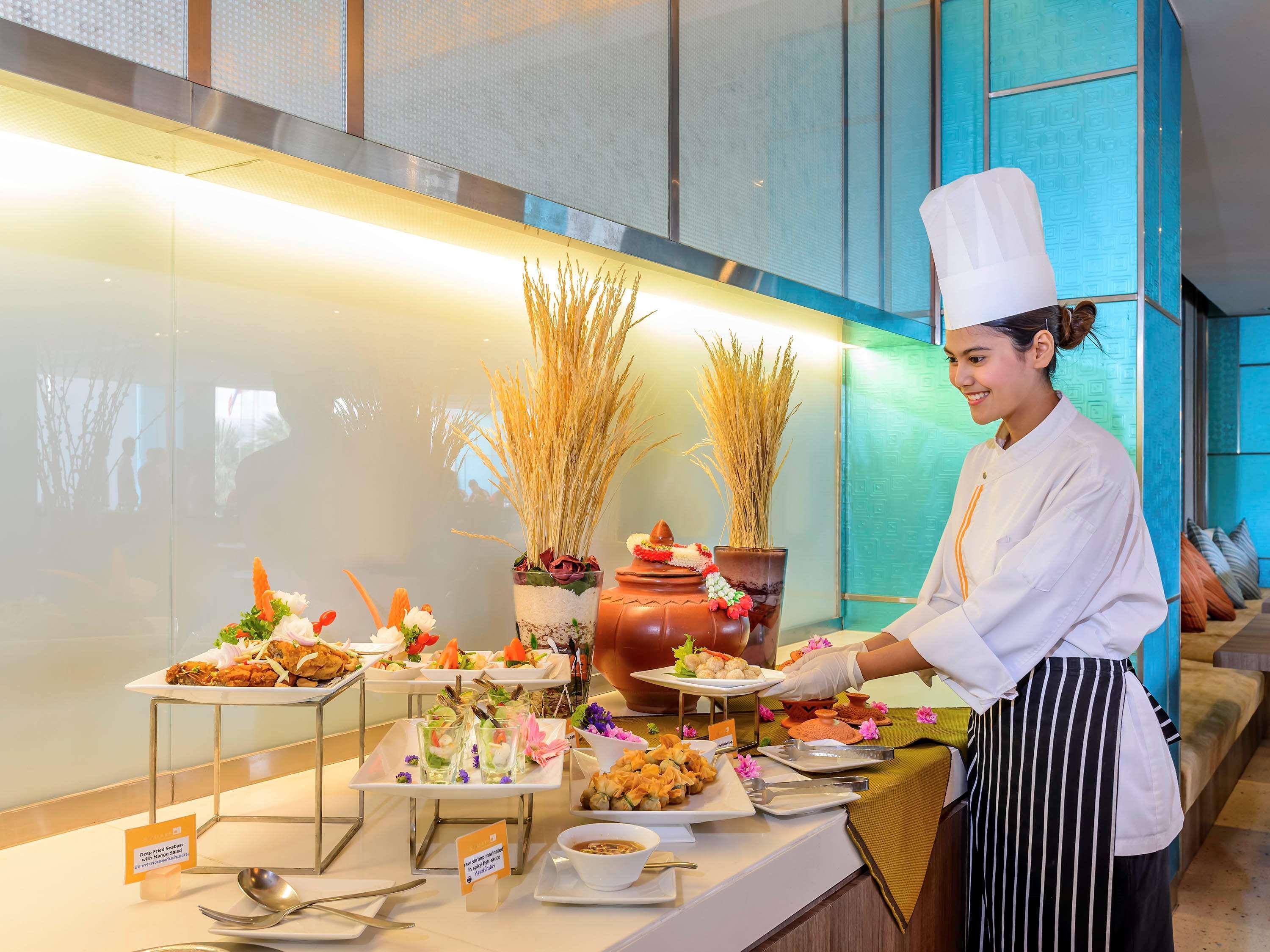 Novotel Bangkok Impact Nonthaburi Exterior photo